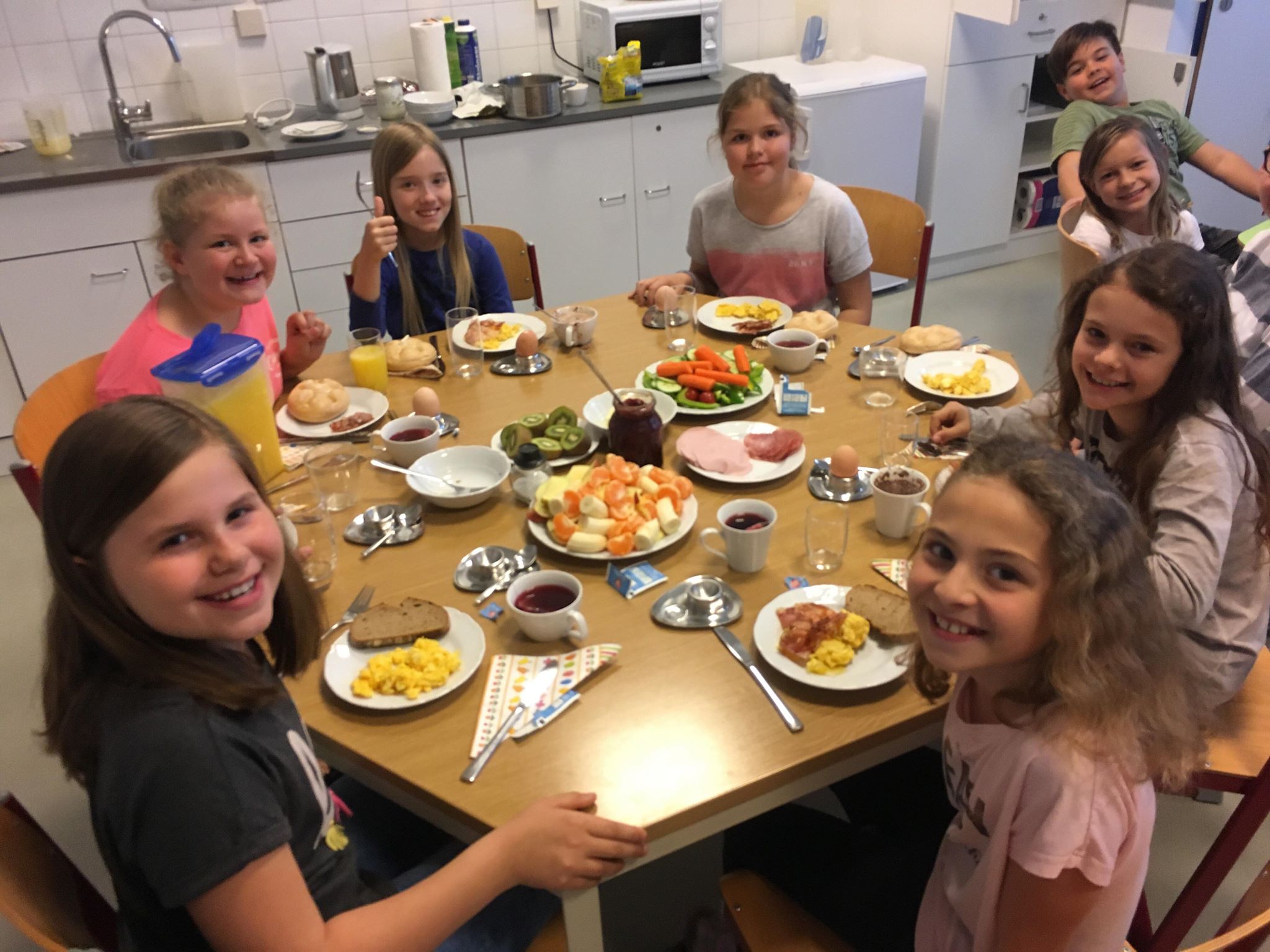 Gemeinsames Frühstück im Kindergarten: Ideen, die Spaß machen und nähren!